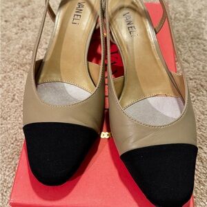 Vaneli Women's Two-Tone Black and Cream Heels